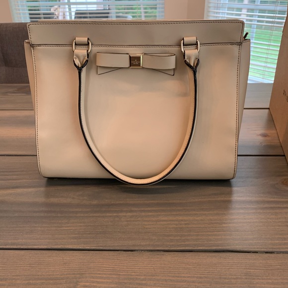 kate spade Handbags - Nude Kate Spade purse